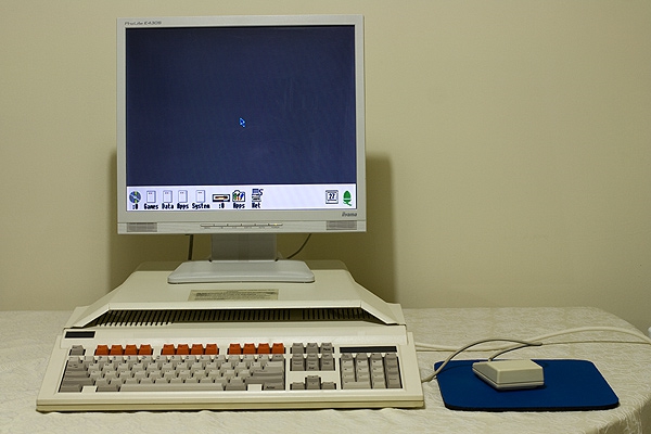 Acorn A3000 with a VGA monitor